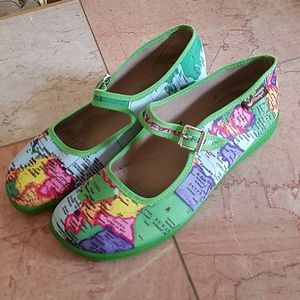 Hot Chocolate Designs Chocolatica Bon Voyage Shoes